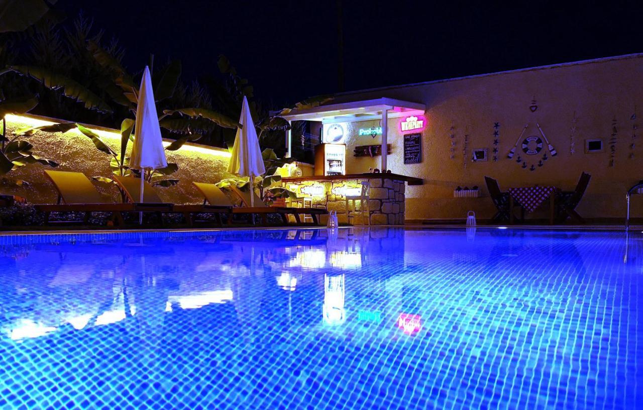 Duman Boutique Hotel Çeşme Buitenkant foto